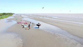 Cuál es la playa que queda a menos de 100 km de caba y es ideal para pasar el dia