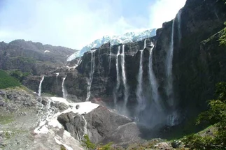 Cómo es el sendero de Trekking argentino similar a los Alpes Suizos