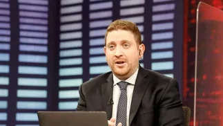 'Vos agarraste': Jonatan Viale acusó a periodistas de recibir coimas de políticos