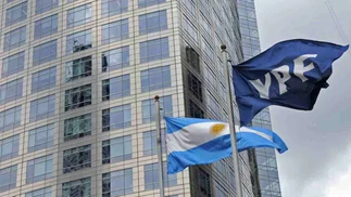 Expropiación YPF: por qué Argentina podría librarse demanda millonaria
