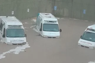 Bahía Blanca enfrenta temporal devastador: familias evacuadas y clases suspendidas