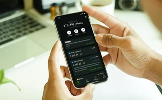 Dólar cripto cambia de manos en Argentina y amenaza a los bancos