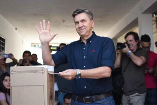 Milei destina $120 mil millones a Chaco para el pago de sueldos provinciales