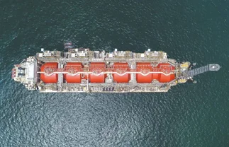 Histórico para Vaca Muerta: Argentina exportará 2 millones de tns de GNL al año a Europa