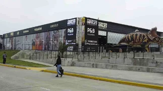 Mega outlet La Gran Dulce lanza servicio para que sea más fácil comprar ropa barata