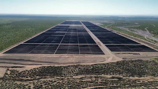 El Vaca Muerta de la energía solar: construyen parque con 250.000 paneles