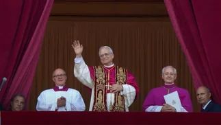 'Estamos en medio de una nueva revolución...': el Papa reveló el sentido de su nombre