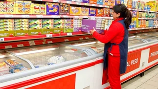 Cuánto cobra un repositor en Carrefour, Coto y otros supermercados: sueldo en julio 2026