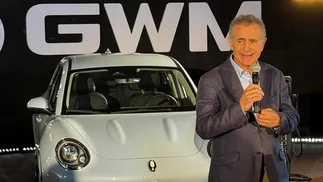 Camionetas, no autos: la fórmula de un empresario para reposicionar la industria nacional