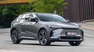 3 nuevos autos que lanzará Toyota en Argentina (uno es eléctrico)