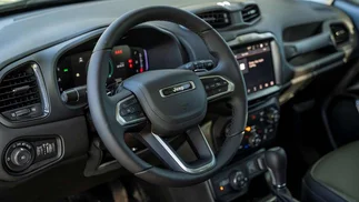 Jeep bajó precios casi 30% y así quedan sus modelos más vendidos en Argentina