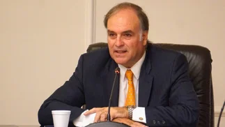 Campo, Vaca Muerta y criptomonedas: negocio de u$s300.000 M escala en Argentina
