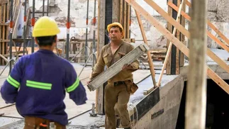 La construcción se desplomó en julio y espera por créditos más accesibles
