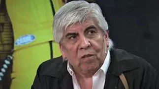 Hugo Moyano criticó las condiciones de la paritaria y reclamó un urgente aumento salarial