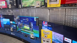 Ofertas en televisores: rebajas de hasta 40% en Coto y Carrefour y modelos desde $204.000