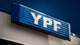 Cargar nafta en YPF va a ser todavía más barato si lo hacés en este horario