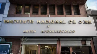 El INCAA de Milei: menos personal, recorte de subsidios y más privados