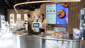 Inédito: marca de electrodomésticos abre café de especialidad en Buenos Aires