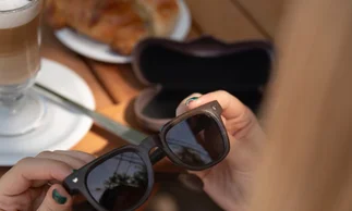 Así son los primeros lentes que huelen a café: un invento argentino que sorprende al mundo