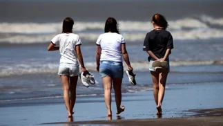 La ciudad balnearia que ya tiene mar 'estilo Brasil' antes de que empiece el verano