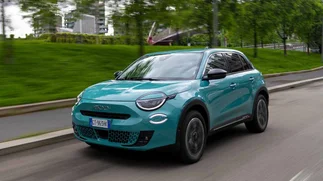 El histórico FIAT 600 vuelve como SUV híbrido barato: cuánto costará el 'Fitito'