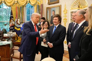El Financial Times califica el respaldo de Trump a Milei como un movimiento 'geopolítico'