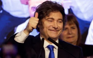 Encuesta electoral de la UBA da ventaja a Milei pero con una fuga de votantes riesgosa