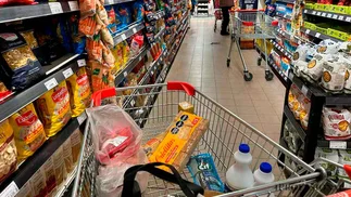 Ranking clave: cuál es el supermercado más barato y el más caro en diciembre 2025