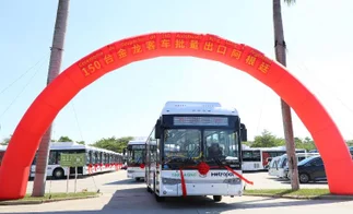 Colectivos a GNC: dónde circularán los 150 buses chinos que llegan al AMBA