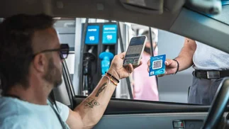 YPF tendrá una tarjeta exclusiva en alianza con Mastercard y con beneficios en la app