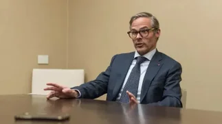 Investigación judicial por lavado sacude al negocio del fútbol y apunta a Gillett y Tofoni
