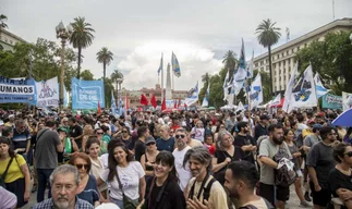 Reforma laboral: más gremios amenazan con un paro por tiempo indeterminado