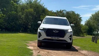 Chery Tiggo 7 Pro Hybrid: cómo anda el SUV mediano y cuánto sale