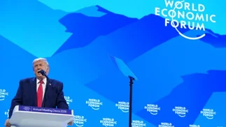 Trump redobla sus críticas a la UE en Davos: 'Europa no va en la dirección correcta'