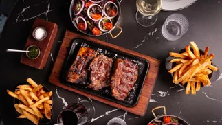 Cuánto hay que invertir en una franquicia de la nueva parrilla argentina que es furor