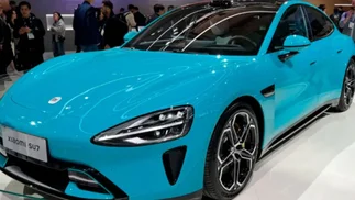 Un argentino ganó un auto eléctrico, pero traerlo le sale más caro que comprar uno nuevo