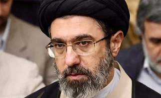 Estados Unidos bombardea Irán y asegura que hirió al líder supremo Mojtaba Khamenei