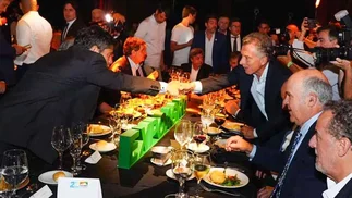 Macri ironizó sobre Kicillof tras coincidir en Expoagro: 'Lo quiero mucho'