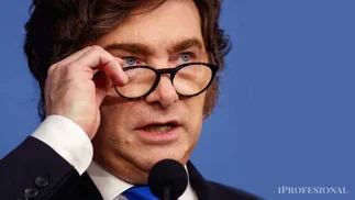 Nueva encuesta con dato clave para Milei: ¿lo ayuda o no polarizar con el kirchnerismo?