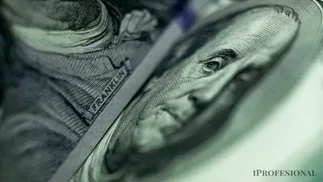 Grandes bancos tienen un precio del dólar ideal y es más alto que el que defiende Caputo