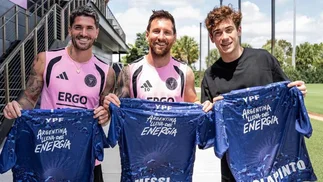 Franco Colapinto conoció a Lionel Messi en Miami y la foto generó furor entre los fans