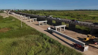 La obra del puente que cambiará la conectividad entre dos ciudades ya está casi al 50%