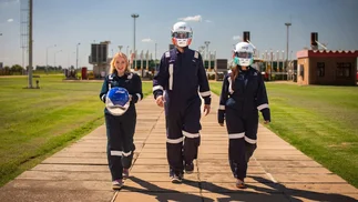 Importante energética argentina busca jóvenes profesionales: ¿cómo postularse?