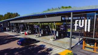YPF lleva el negocio de estaciones de servicio premium a otro nivel con esta jugada