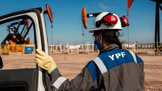 Vaca Muerta: YPF superó la meta de financiamiento para su oleoducto