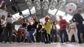 Las fiestas más rara de Buenos Aires: empiezan a las 10 de la mañana y no hay alcohol
