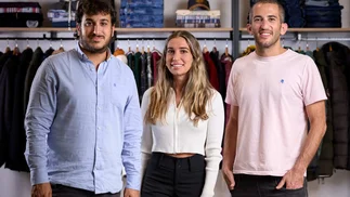 VIDEO | Hermanos traen marca de jeans de EEUU y prometen precios similares al exterior