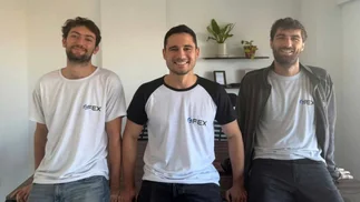3 argentinos crearon una IA para acabar con la tarea más tediosas en las empresas