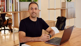 Startup argentina crea 50 agentes de IA para transformar empresas: levantan 2,5 millones