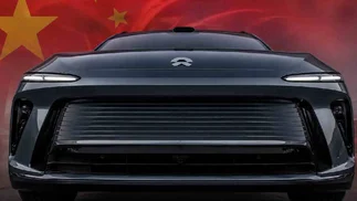 Produce autos eléctricos y su CEDEAR puede subir hasta 50% en dólares (no es Tesla ni BYD)